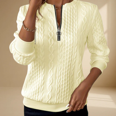 KARIN™ | TIDLØS STRIKKET GENSER MED GLIDELÅSDETALJ